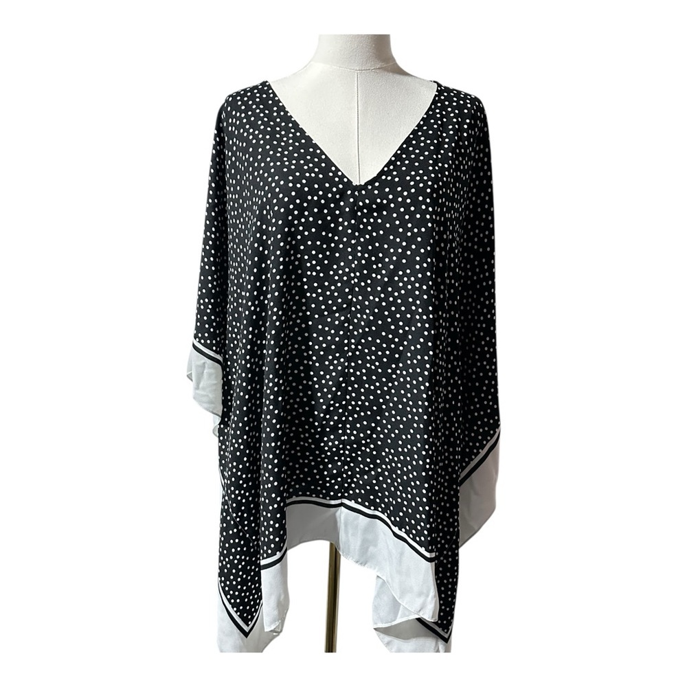 Danny and Nicole Women’s Polka Dot Poncho / Cape-Style Top – Size 18W